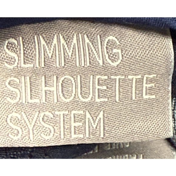 Melissa Mccarthy Seven 7 Shorts 22W Blue Denim Girlfriend Stretch Actual 44X4 - Picture 7 of 8